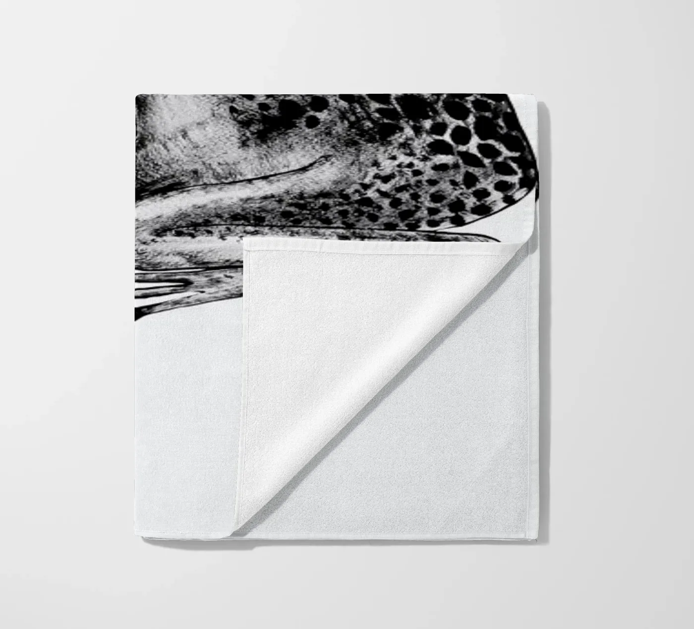Frog beach towel by Tvinkla