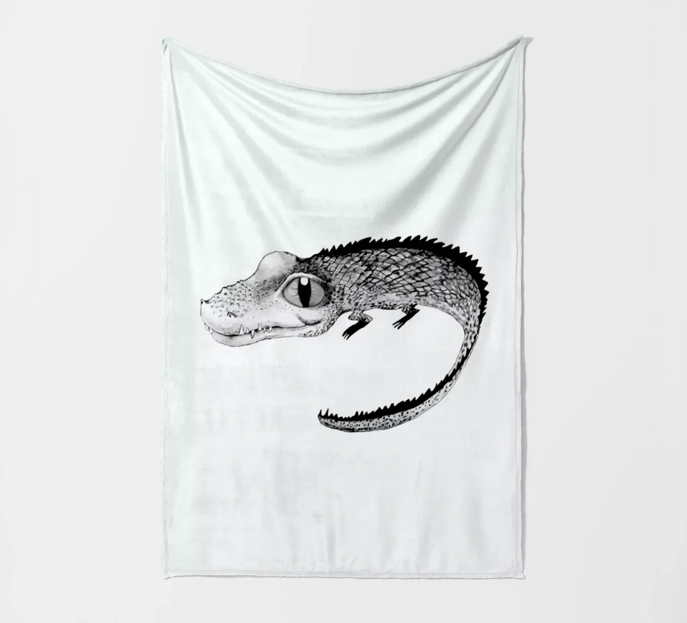Crocodile fleece blanket by Tvinkla