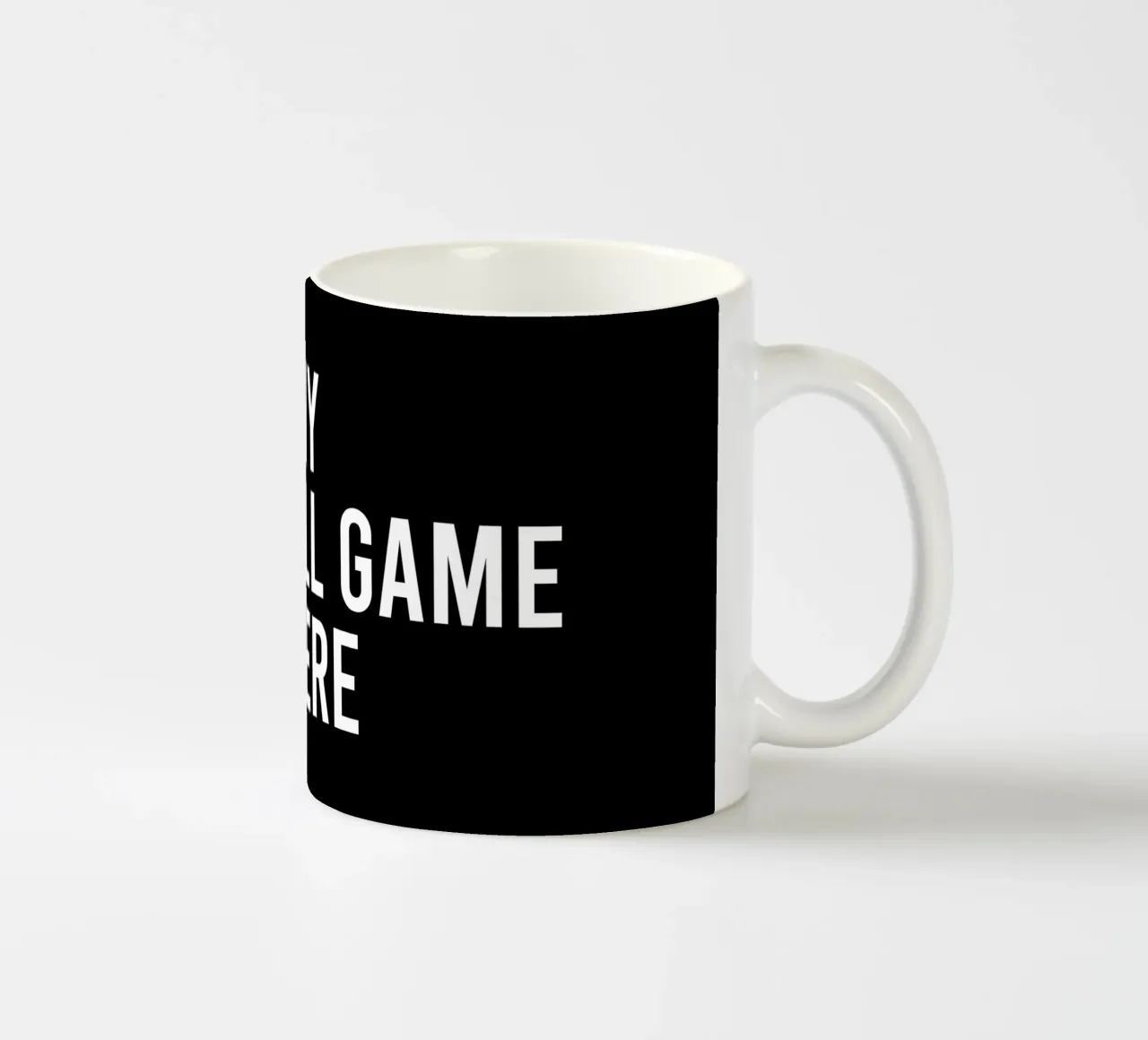 I left my football game to be here tazza in ceramica da happieeagle