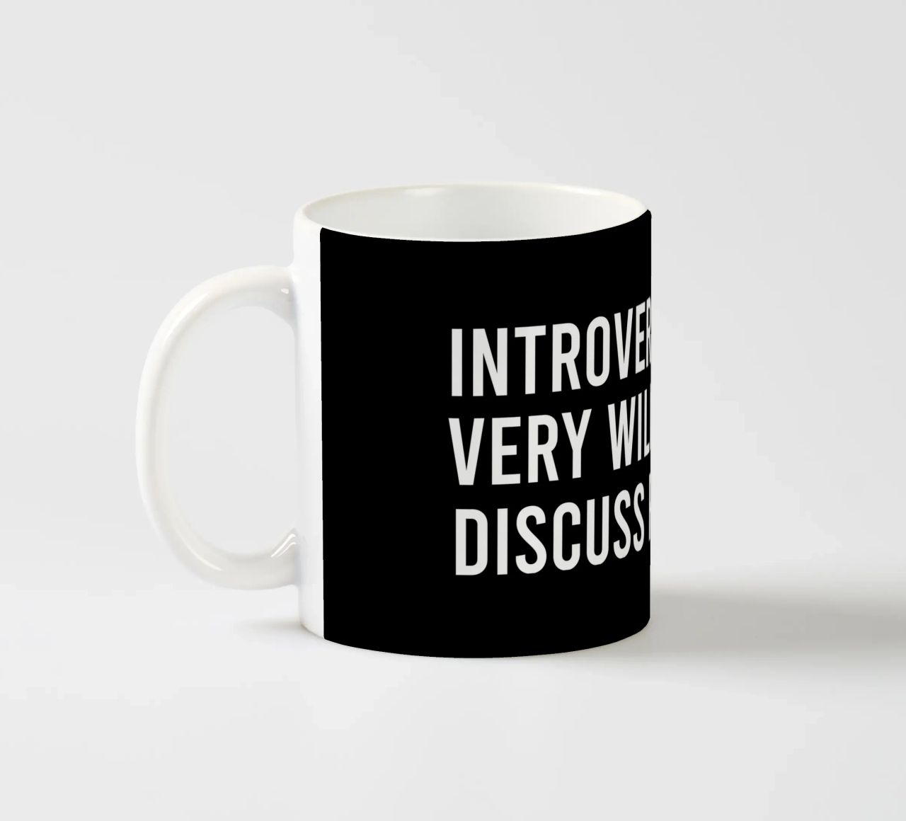 Introverted but very willing to discuss football tazza in ceramica da happieeagle