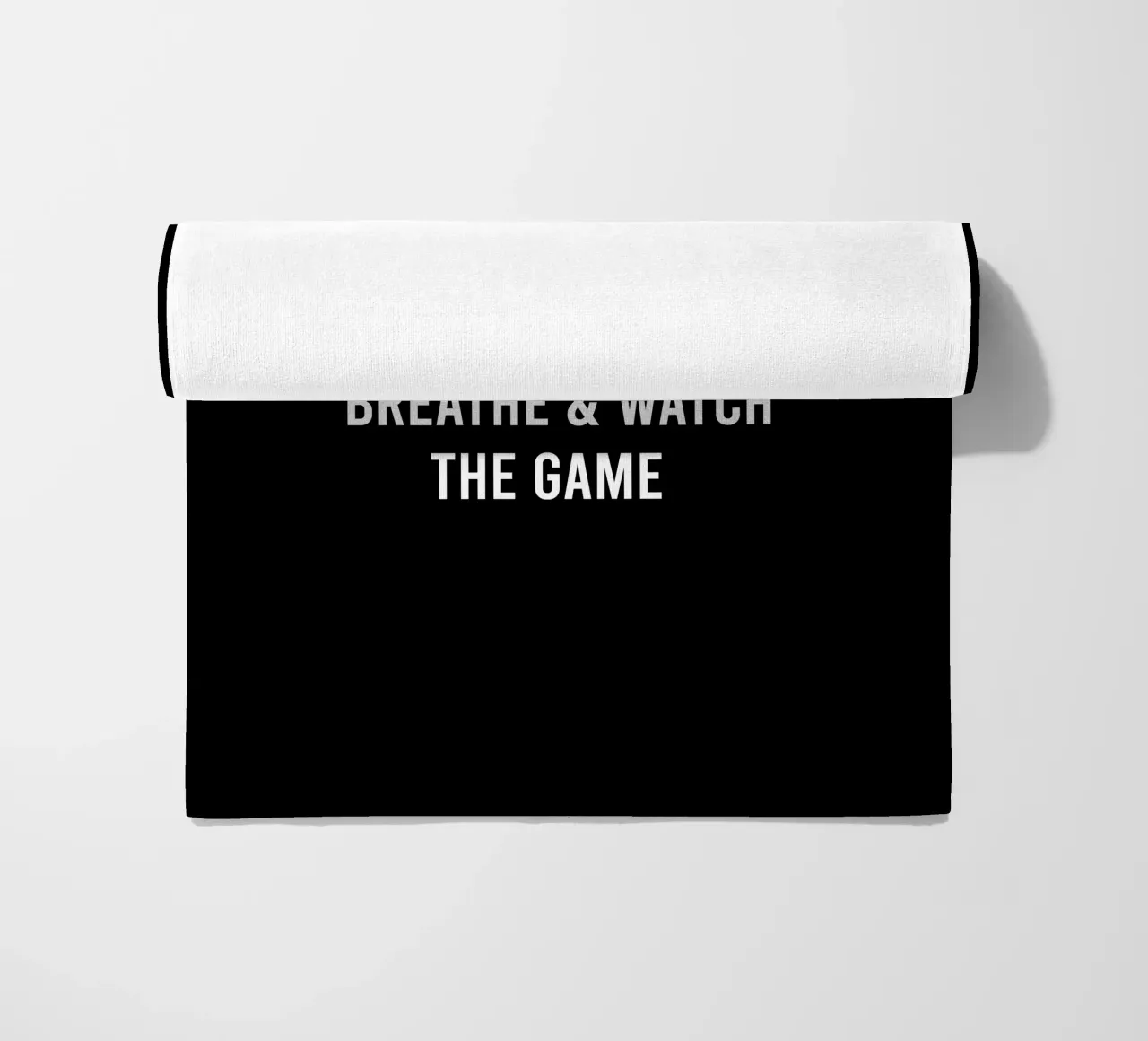 Just keep calm, breathe and watch the game toalla de playa de happieeagle