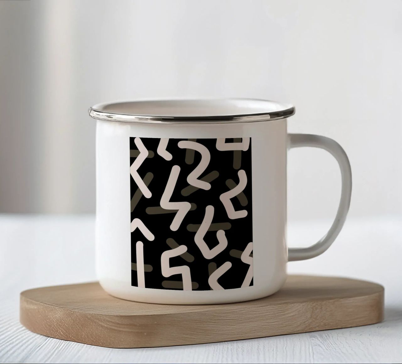 Vivid Interplay tazza in smalto da Mathudace Créas