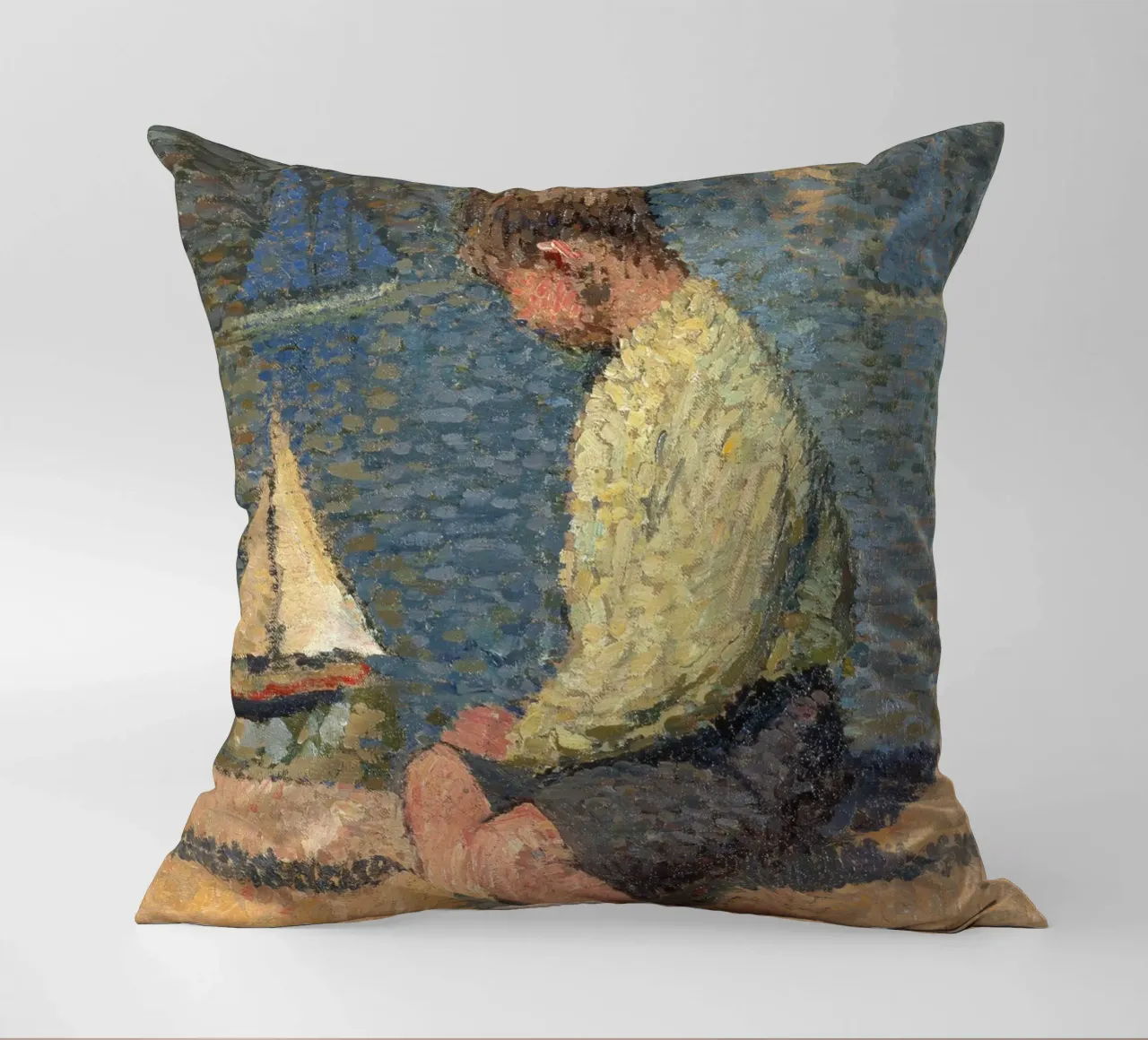 Henri Martin - Ragazzo con barca a vela in un bacino cuscino da ARTOTHEK