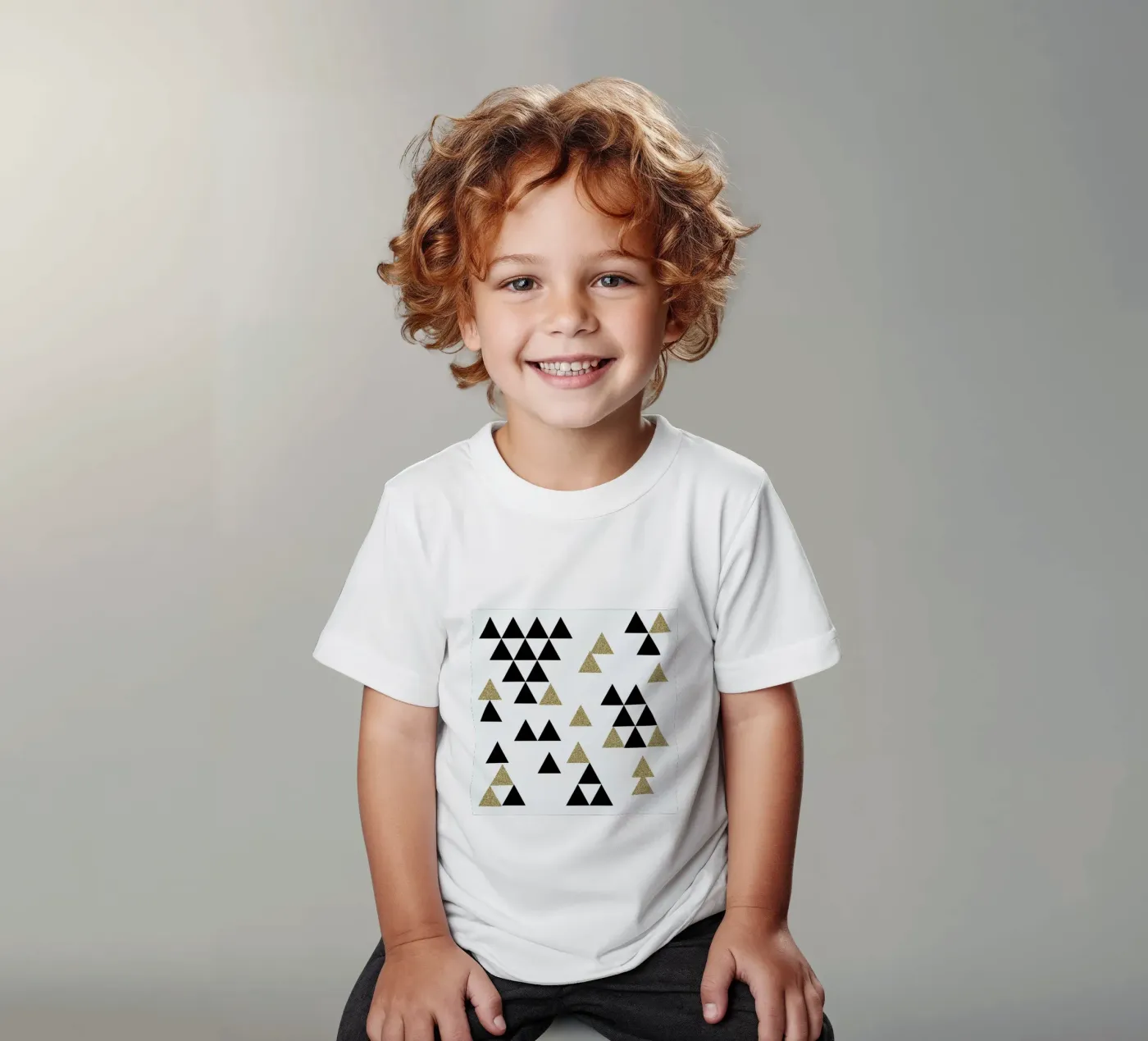 Triangle Town t-shirt bambini da Charlotte Winter