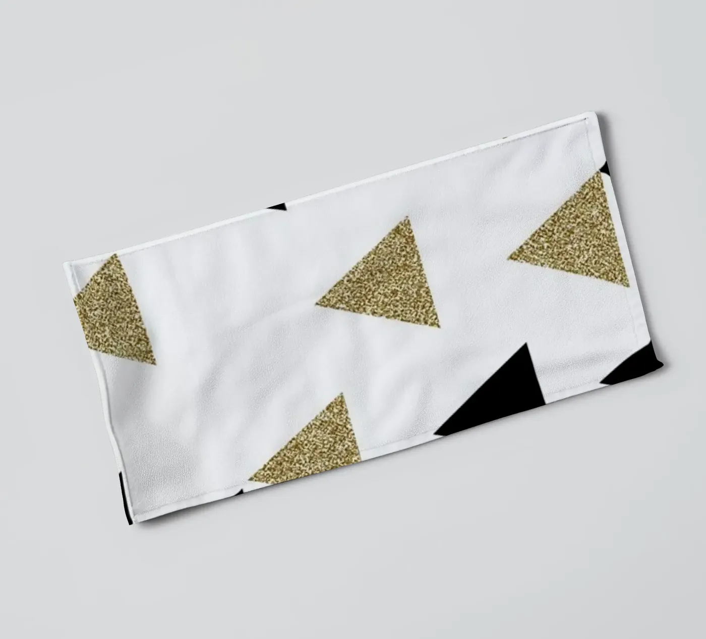 Triangle Town asciugamano da bagno da Charlotte Winter