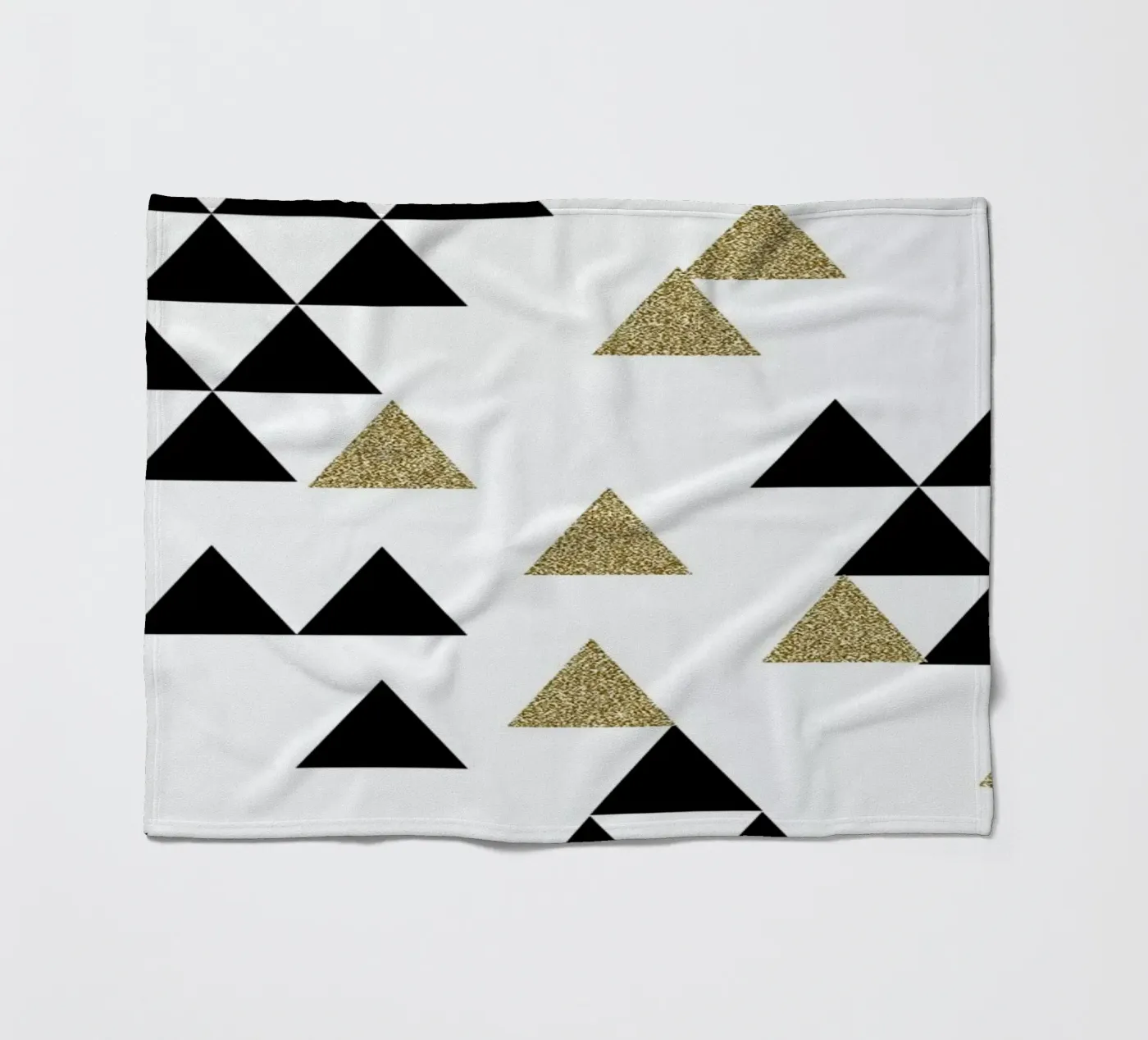 Triangle Town fleecedeken van Charlotte Winter
