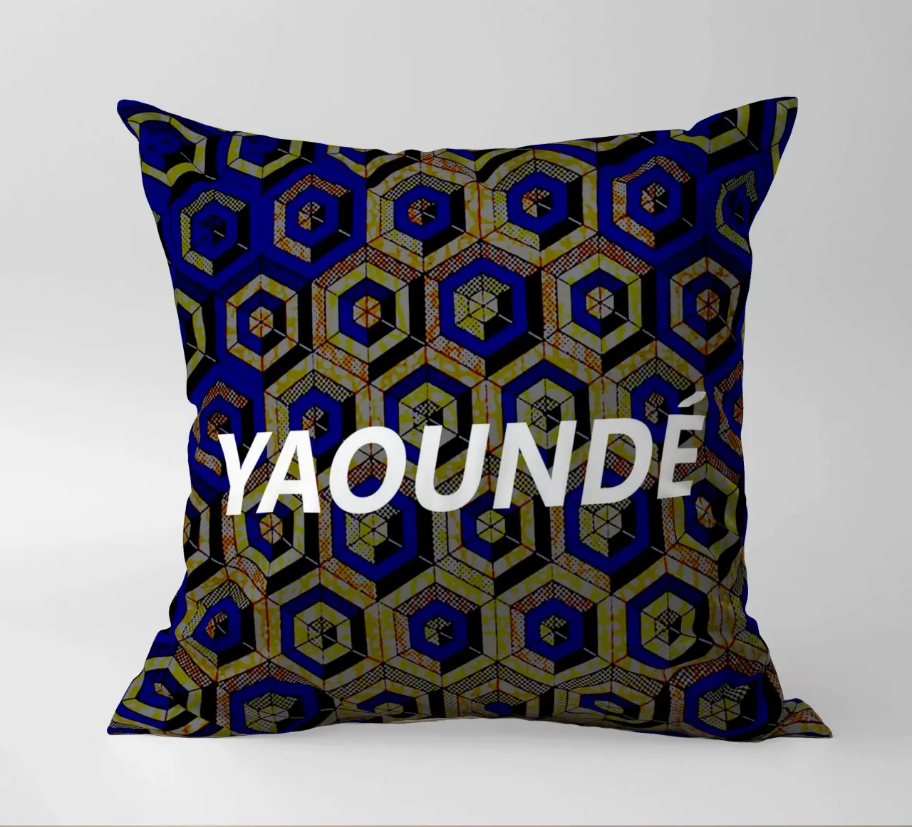 Yaoundé decorative cushion by Mathudace Créas