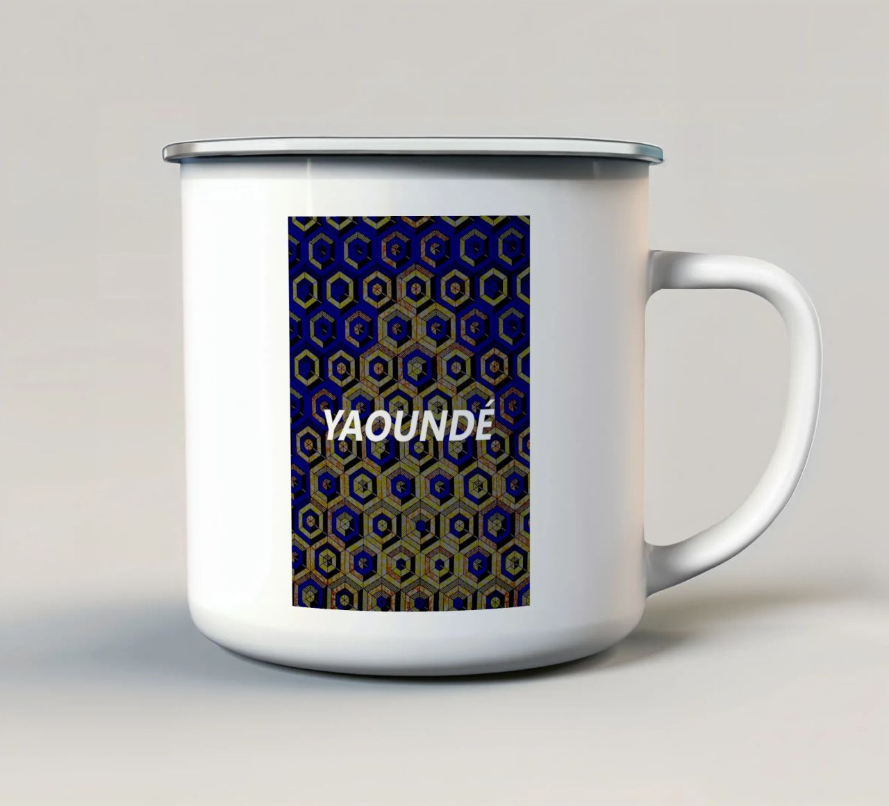 Yaoundé tazza in smalto da Mathudace Créas