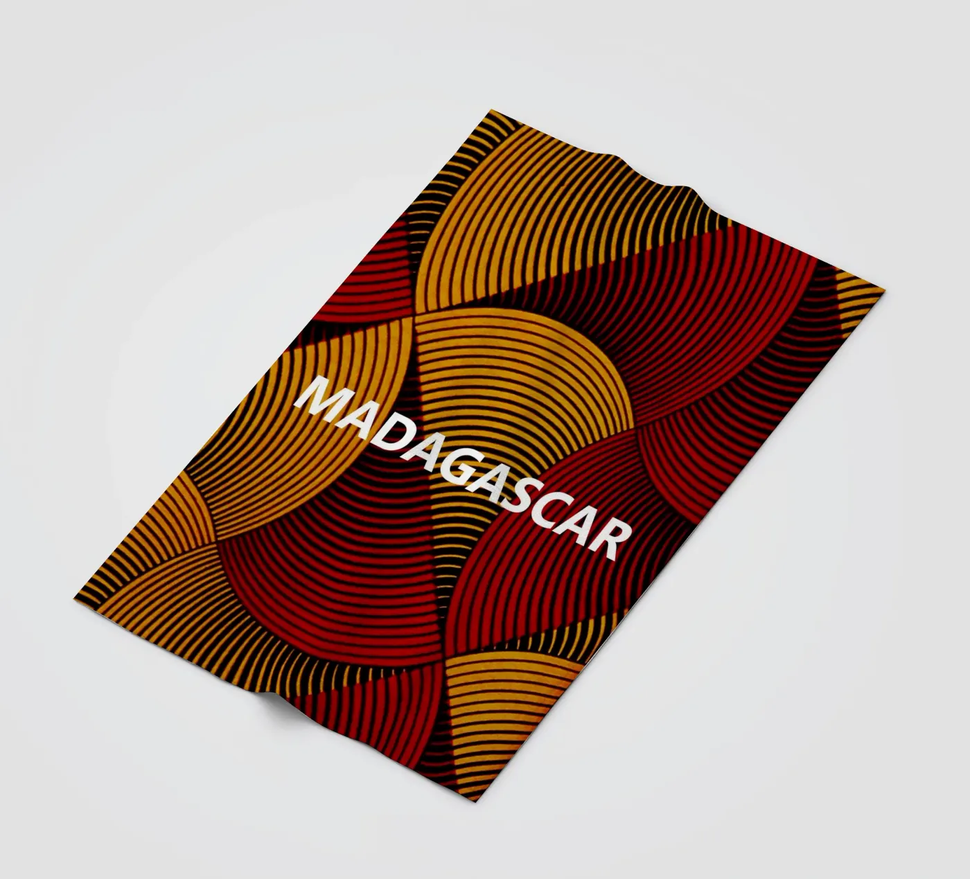 Madagascar fleece blanket by Mathudace Créas