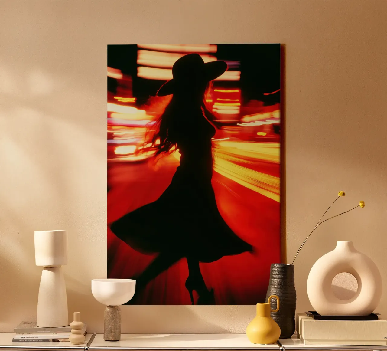 Neon noir in de stedelijke jungle | Lange belichting canvas met Baklijst van Autofocus