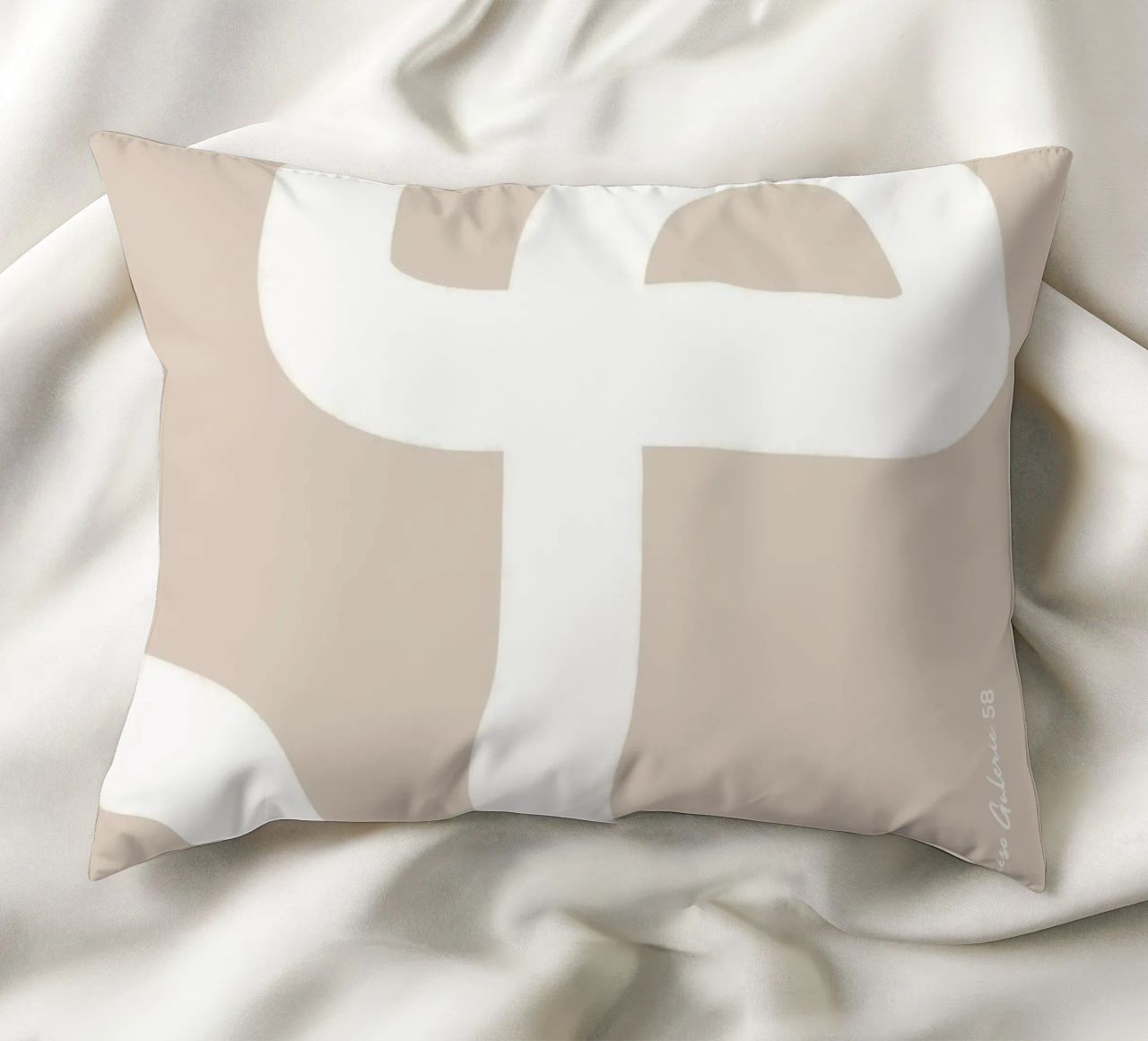 Floating Shapes cuscino da Mike Leymi