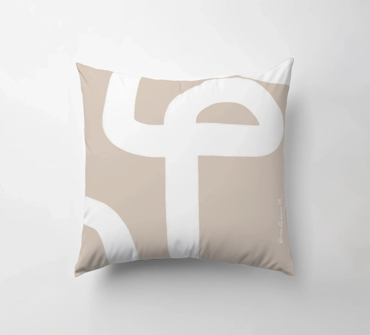 Floating Shapes cuscino da Mike Leymi
