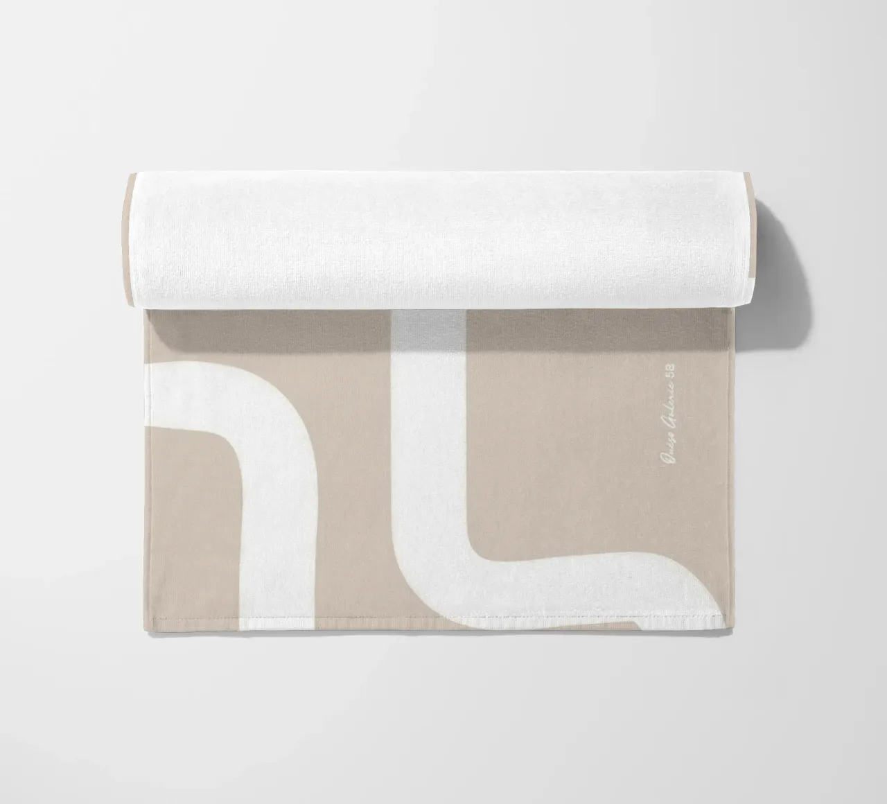 Floating Shapes telo mare da Mike Leymi