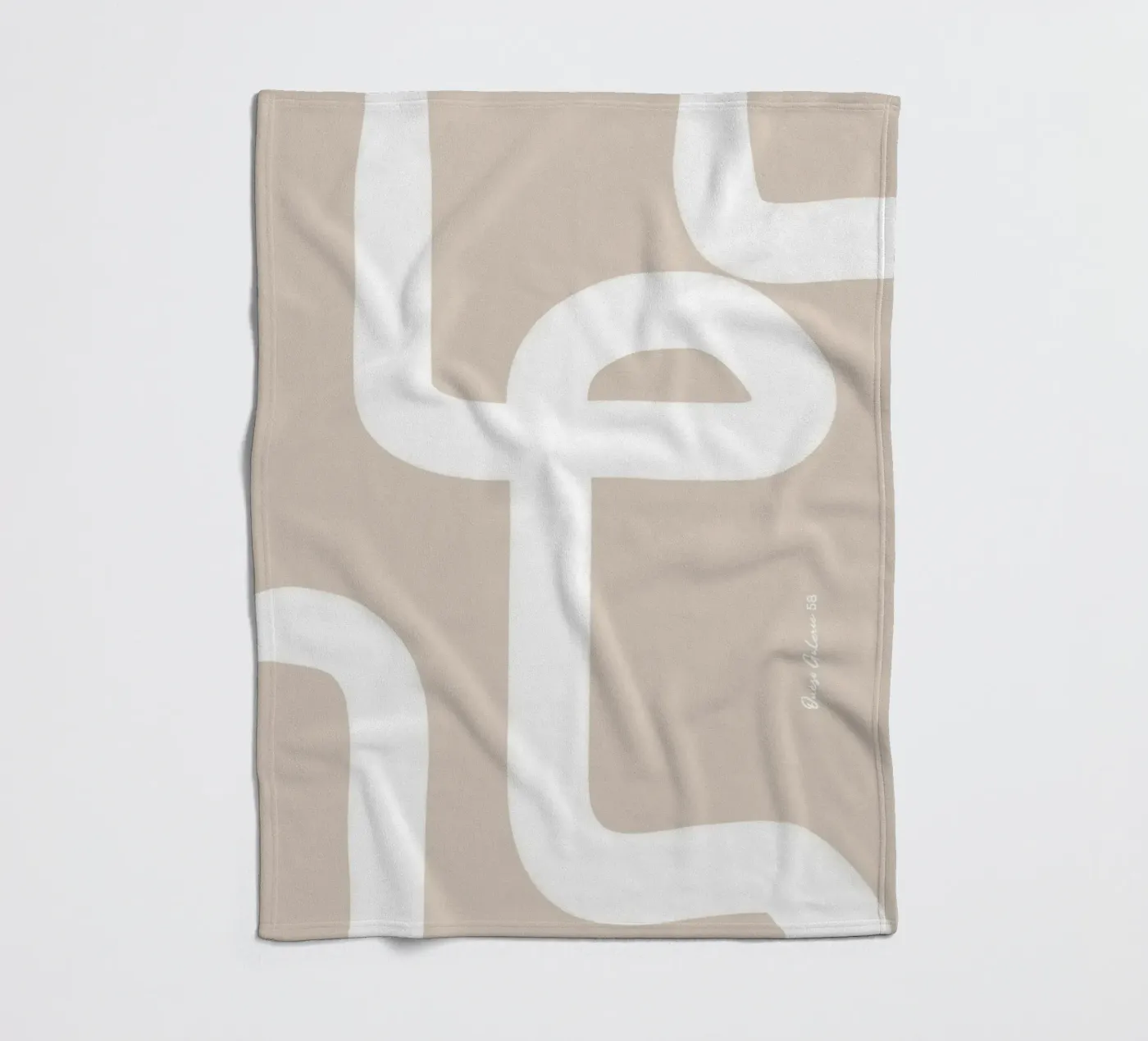 Floating Shapes Fleecedecke von Mike Leymi