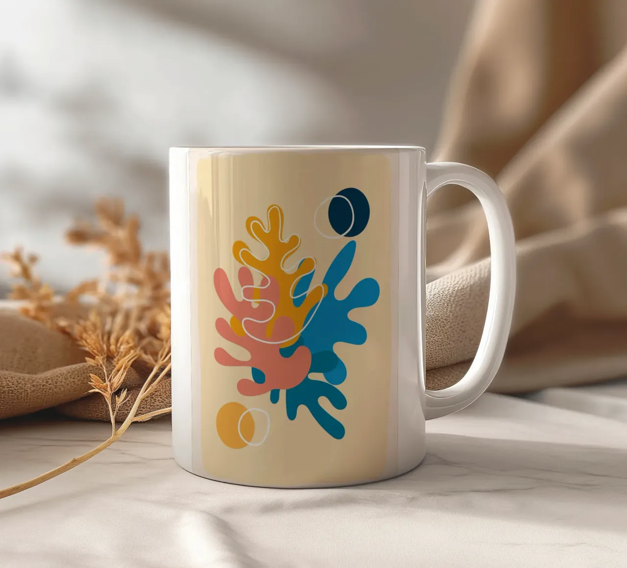 Astrazione colorata - Design di ispirazione matissiana tazza in ceramica da Whole©