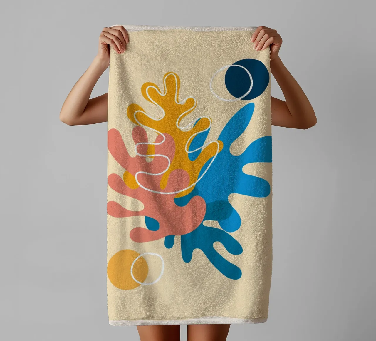Bunte Abstraktion – Matisse inspiriertes Design Handtuch von Whole©