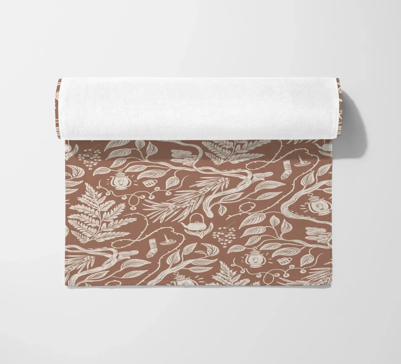 Cabincore Scene - Mocha Mousse Pantone Color telo mare da anisillustration