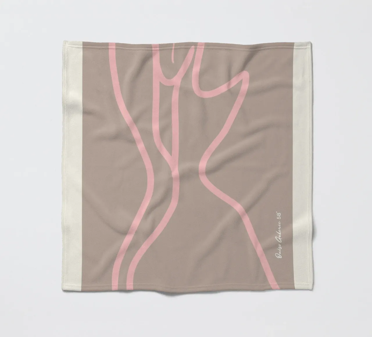 Echoing Dreams Fleecedecke von Mike Leymi