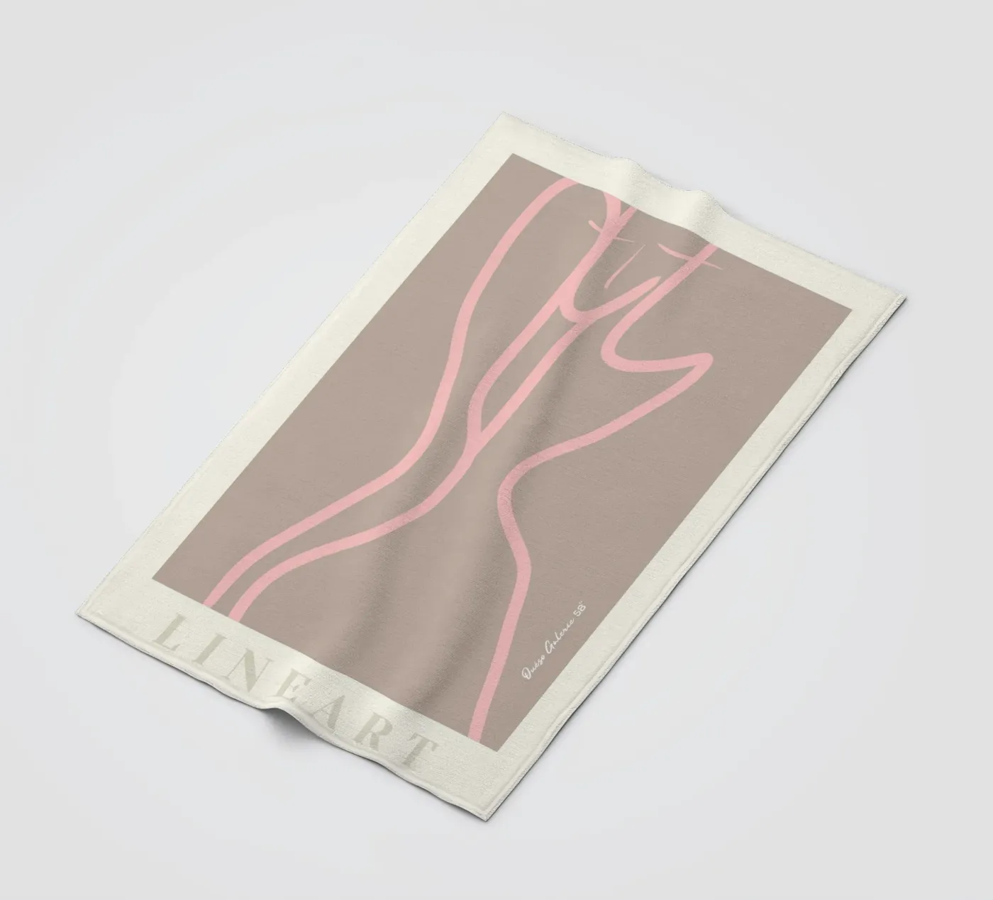 Echoing Dreams coperta in pile da Mike Leymi