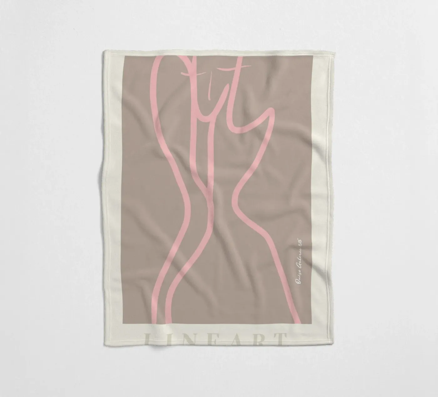 Echoing Dreams coperta in pile da Mike Leymi