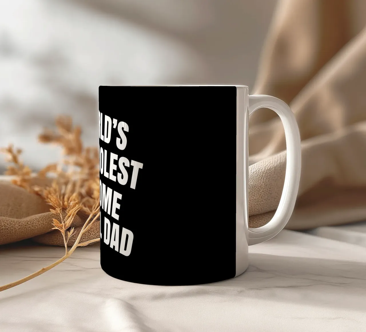 World's most coolest and awesome football dad tazza in ceramica da happieeagle