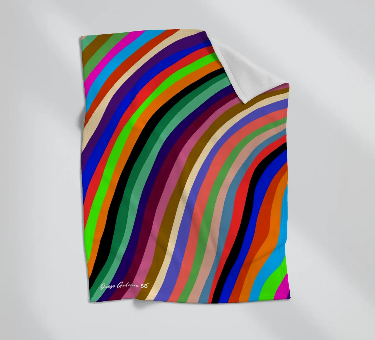 Soft Infinity coperta in pile da Mike Leymi