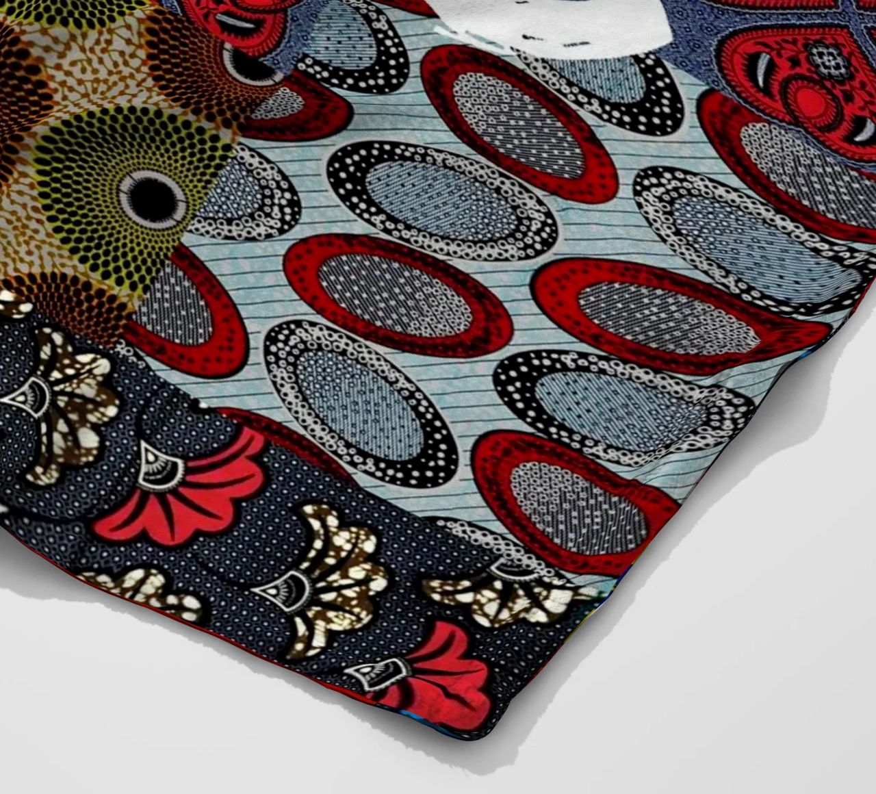 Paris coperta in pile da Mathudace Créas