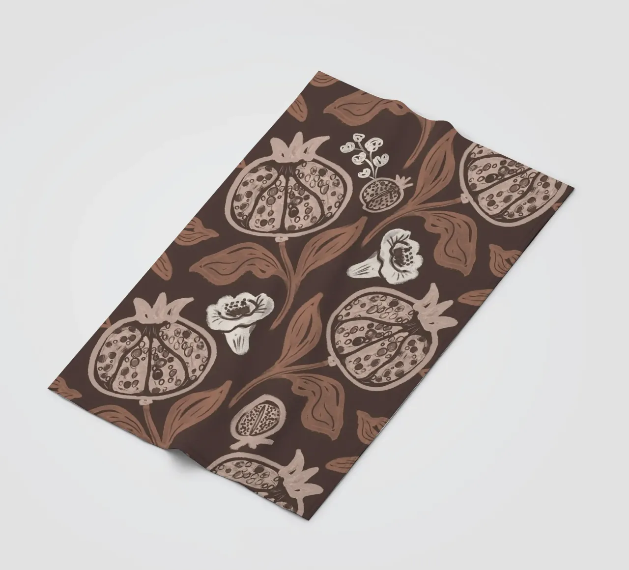 Pomegranates Pattern - Dark Mocha Mousse coperta in pile da anisillustration