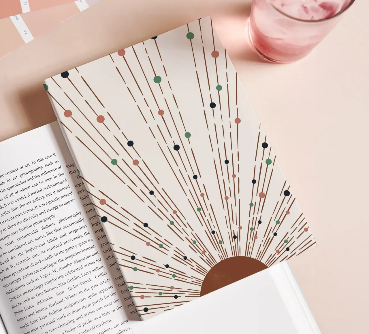 Design boho a raggi e punti - minimale e moderno diario da Whole©