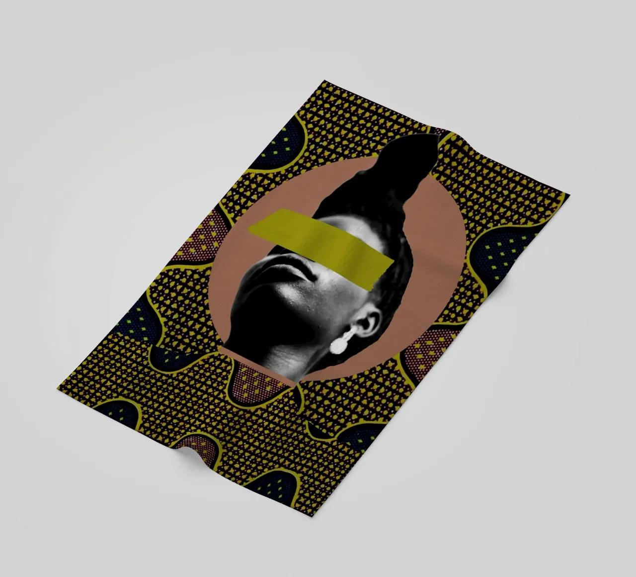 Afro Vistas beach towel by Mathudace Créas