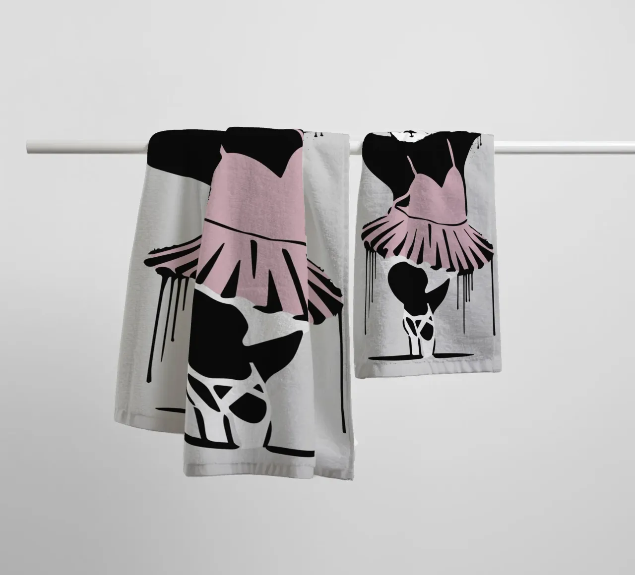 Panda dansant style ballet - Élégance créative serviette de bain de namosh