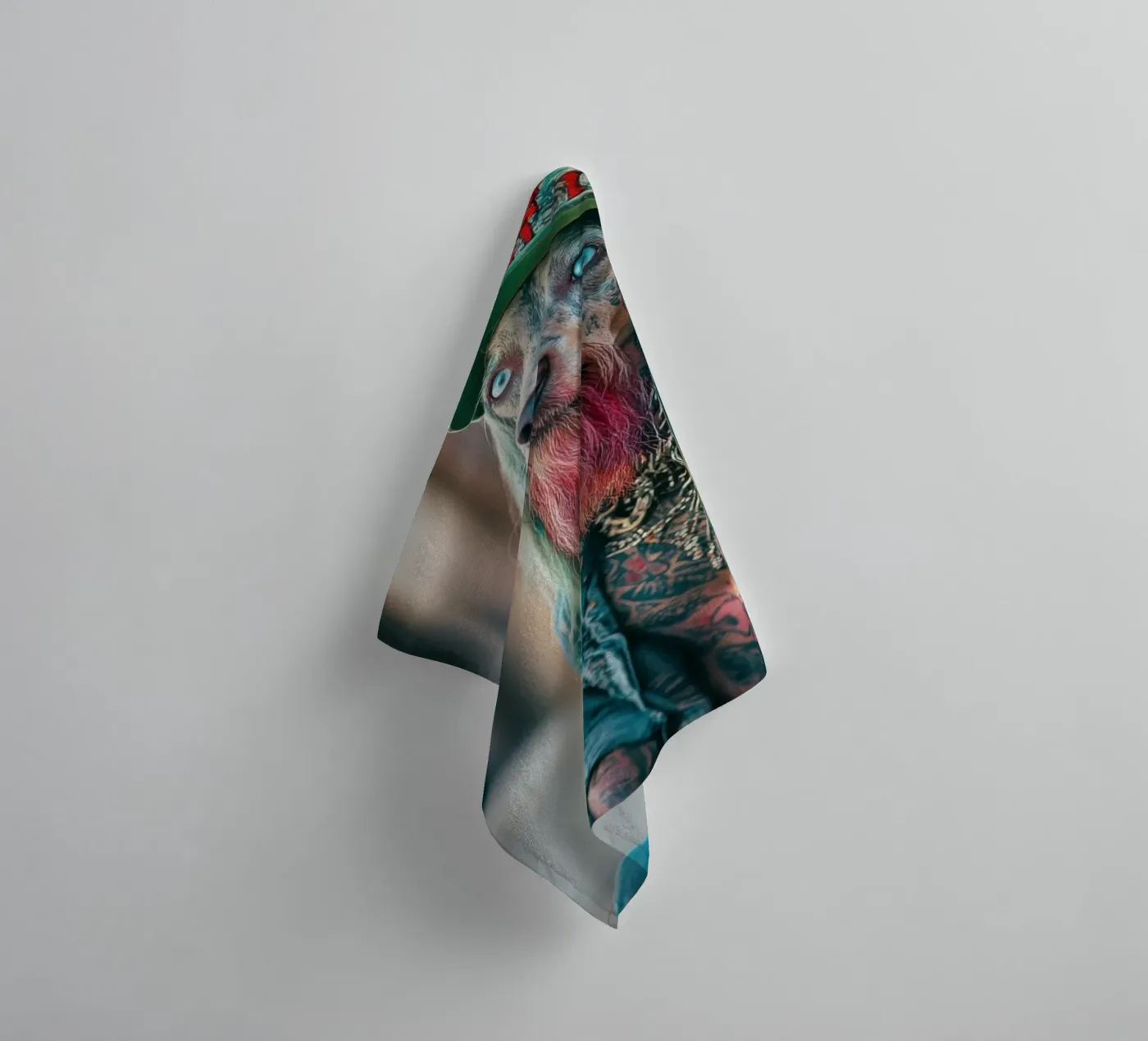 Mick towel by Affiches Chien Originales – Dogland