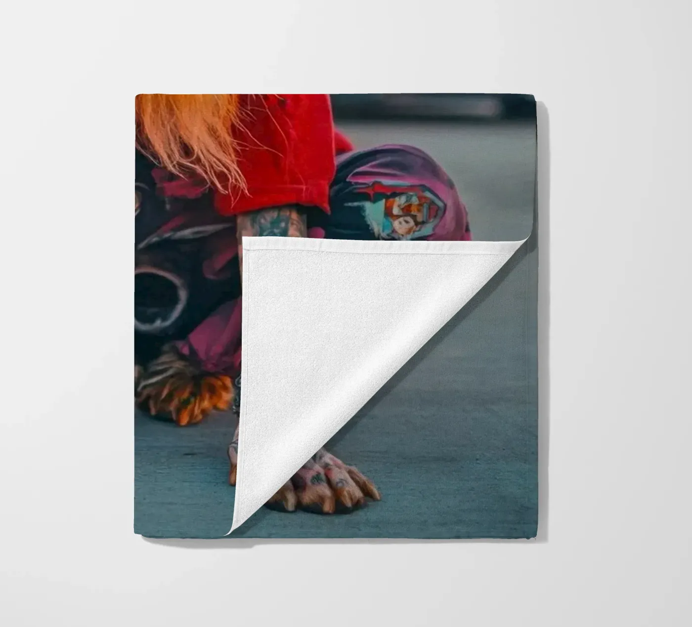 Ziggy beach towel by Affiches Chien Originales – Dogland