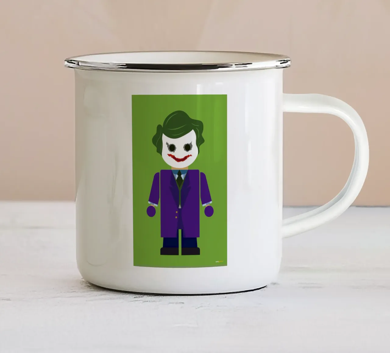 Joker Toy tazza in smalto da Rafa Gomes