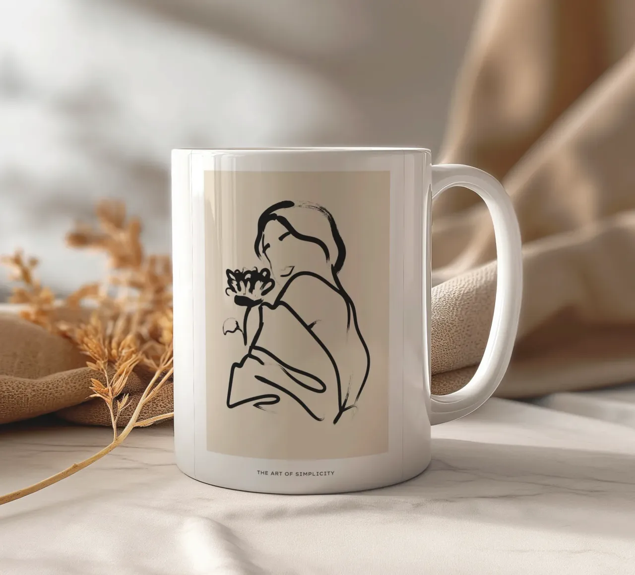 Line art femminile tazza in ceramica da IamHomeStudio