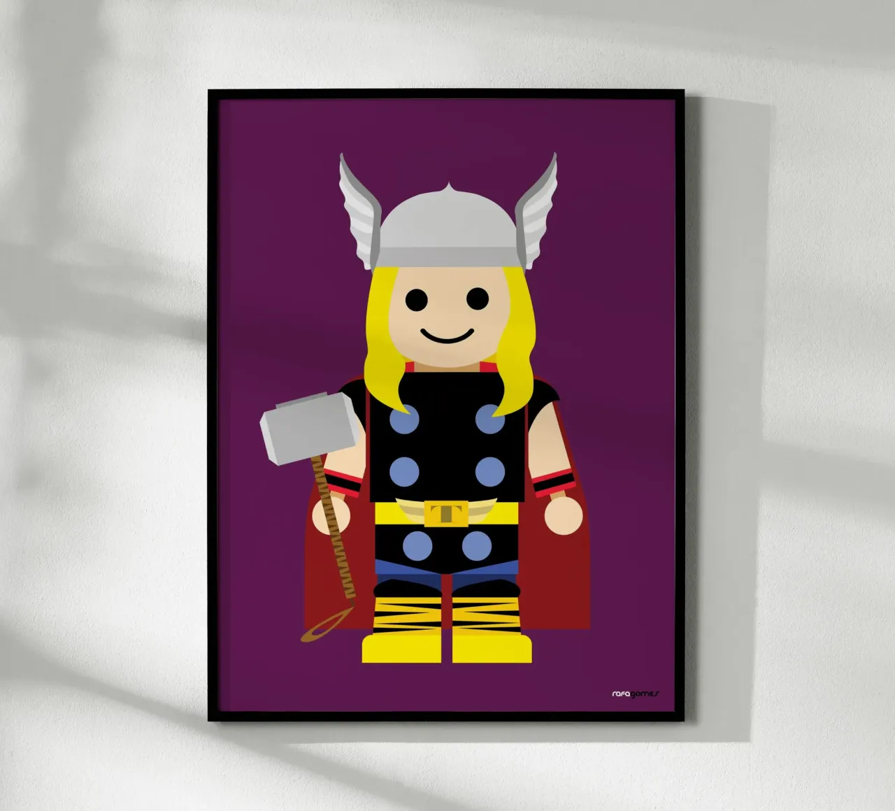 Thor Toy poster avec cadre en bois de Rafa Gomes