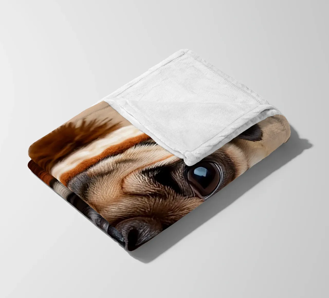 Accogliente carlino con sciarpa e berretto invernale | Adorabile ritratto di cane coperta in pile da FlexiDesignsByK