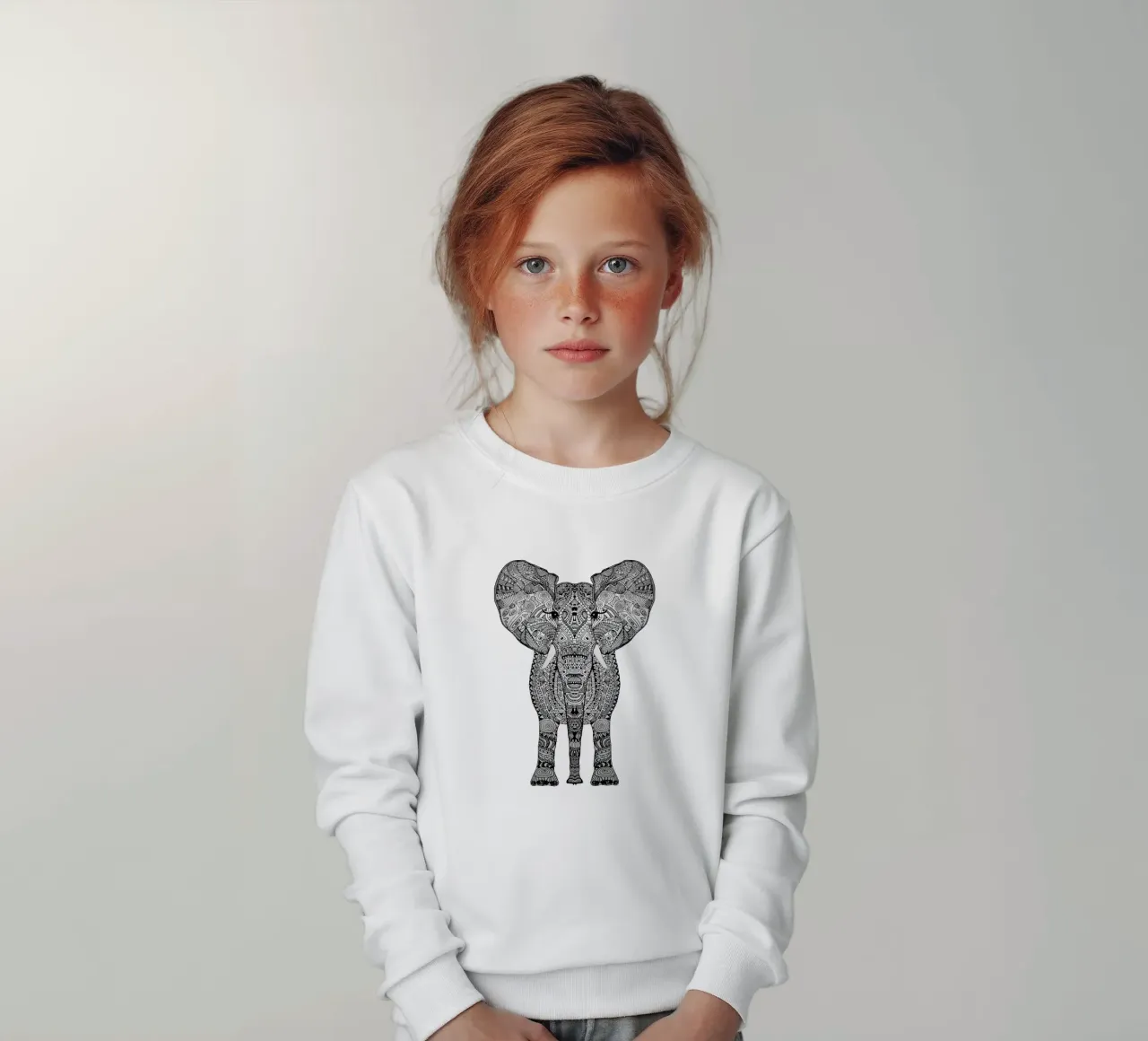 Aztec Elephant Tattoo Style felpa bambino da Monika Strigel