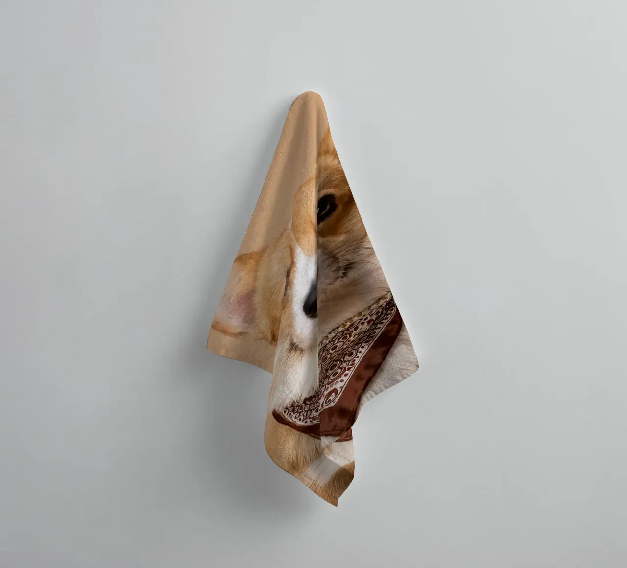 Charmant Corgi dans un bandana stylé | Adorable portrait de chien serviette de bain de FlexiDesignsByK