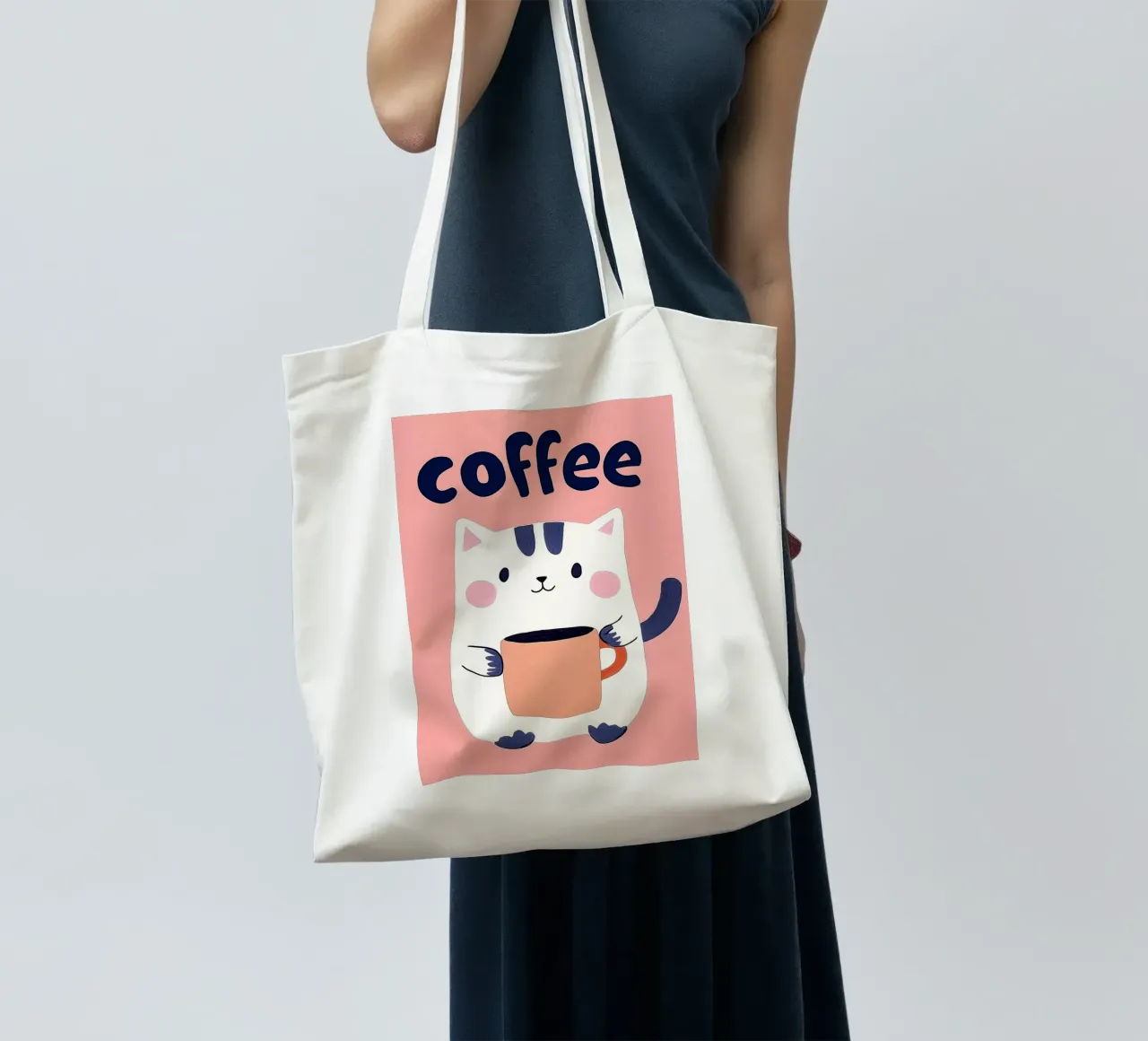 Pausa caffè con un bel gatto borsa in juta da Carinaprint