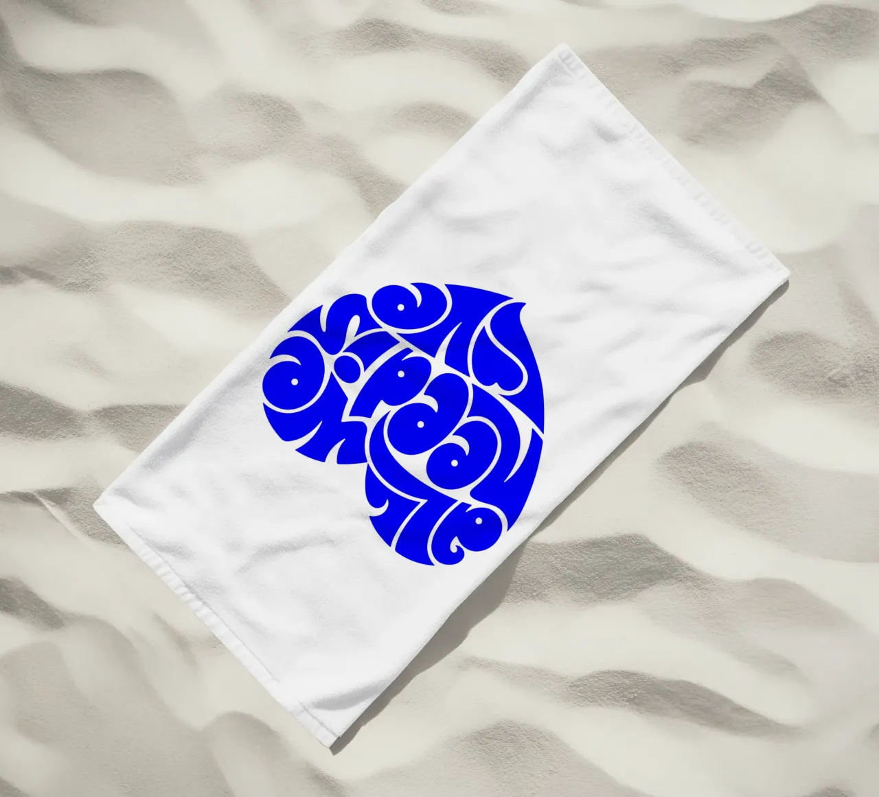 La vie de tous les jours est une affaire d'amour, citation d'une déclaration de motivation serviette de plage de The True Type