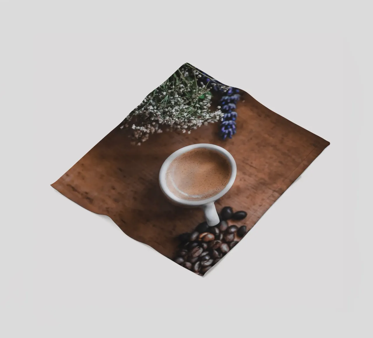 Mediterraner Espresso mit Lavendel coperta in pile da Carinaprint