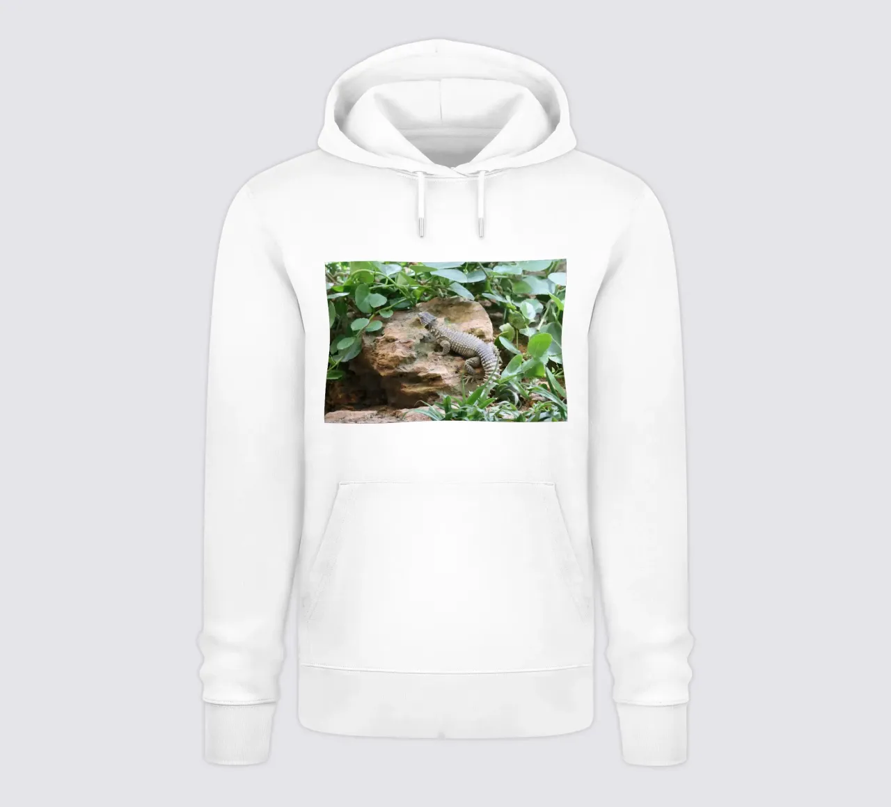 Wildlife hoodie by Alexandra Joseph Fotomomente