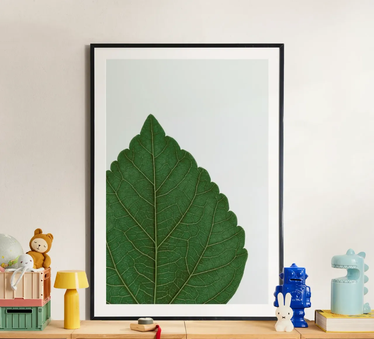 And Closer... poster da Studio Nahili