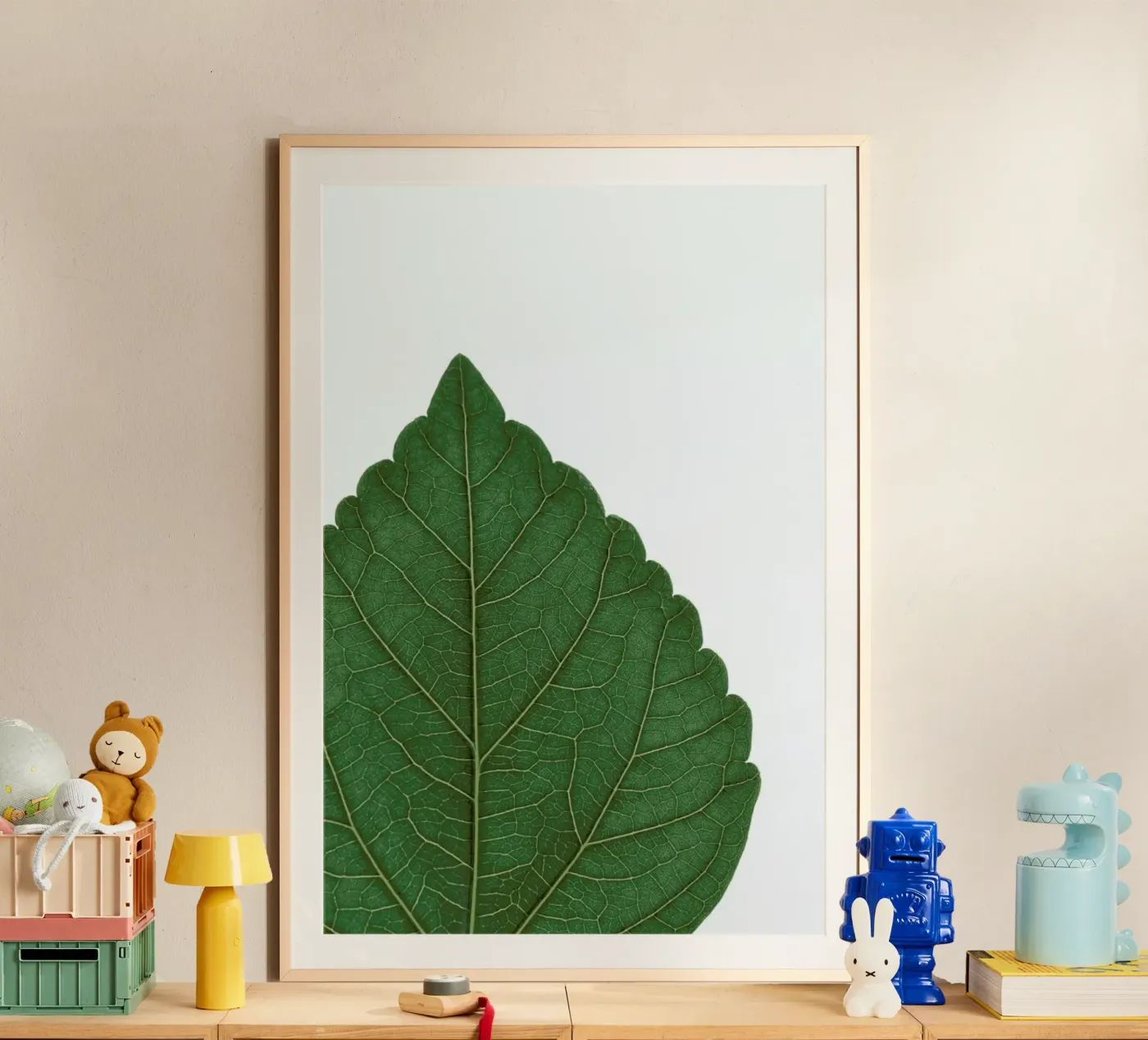 And Closer... poster da Studio Nahili