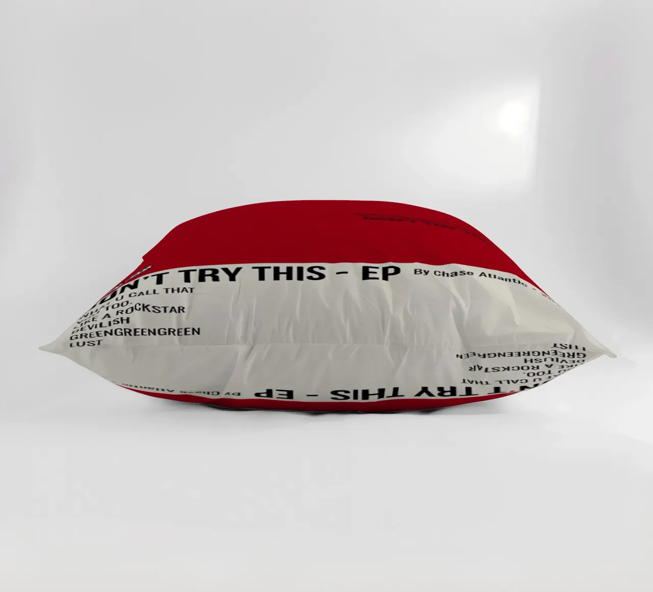 DON'T TRY THIS - EP By Chase Atlantic - 2019 Kissen von SoundStudio