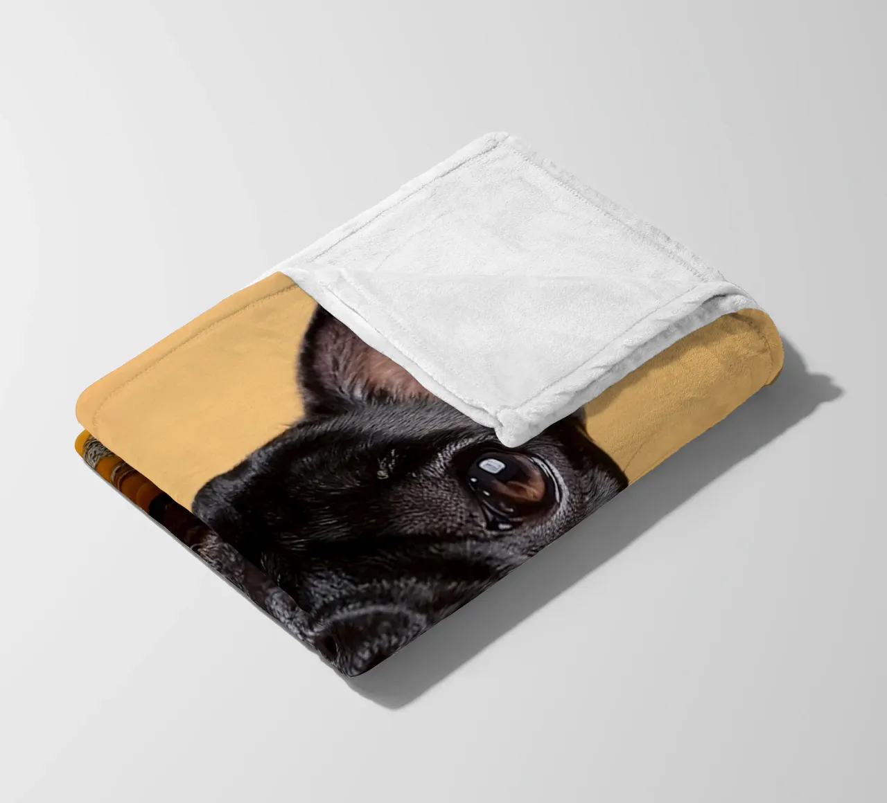 Chien d'arrêt à la mode dans un bandana jaune | Art canin moderne plaid polaire de FlexiDesignsByK
