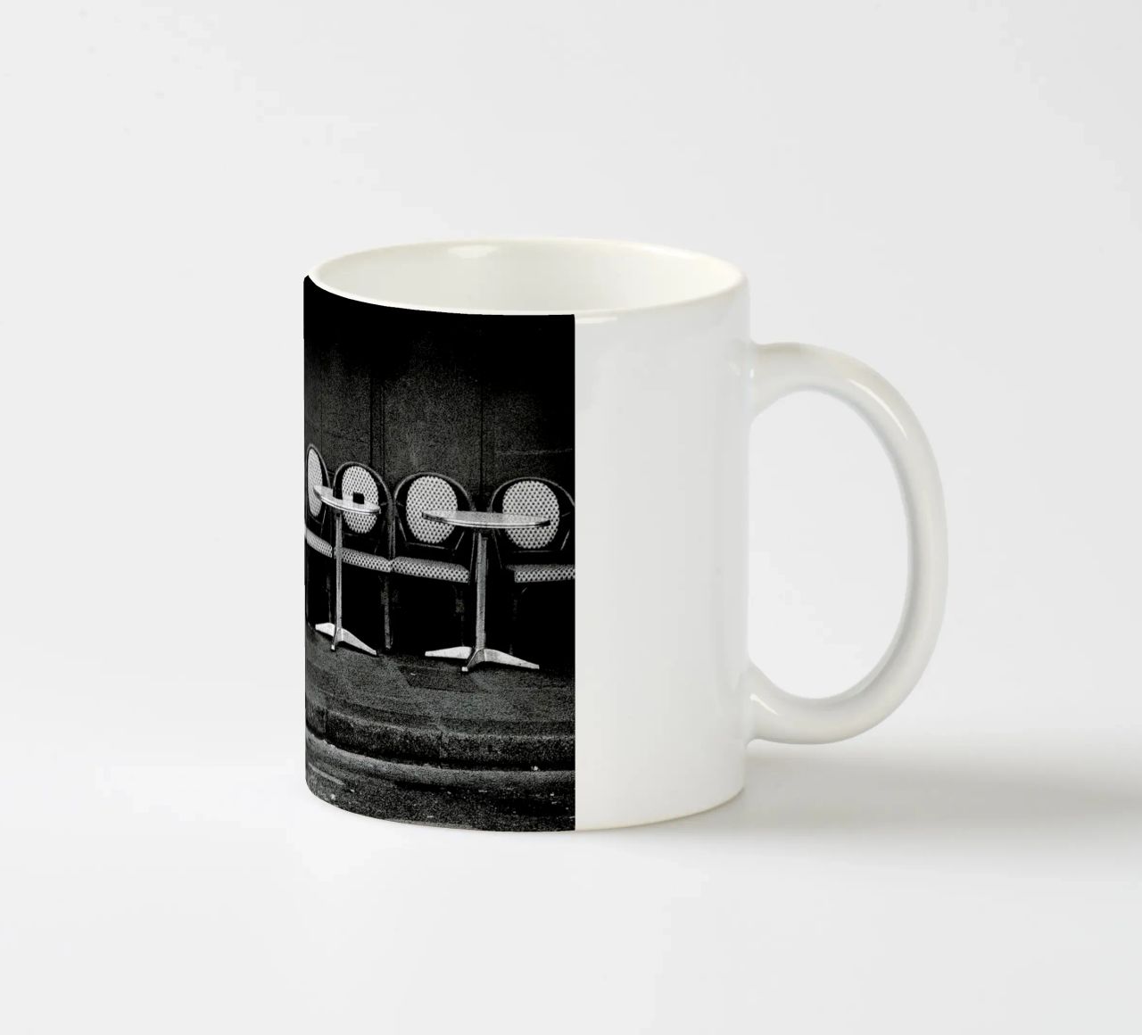 Ready for Use tazza in ceramica da Sophie Etchart