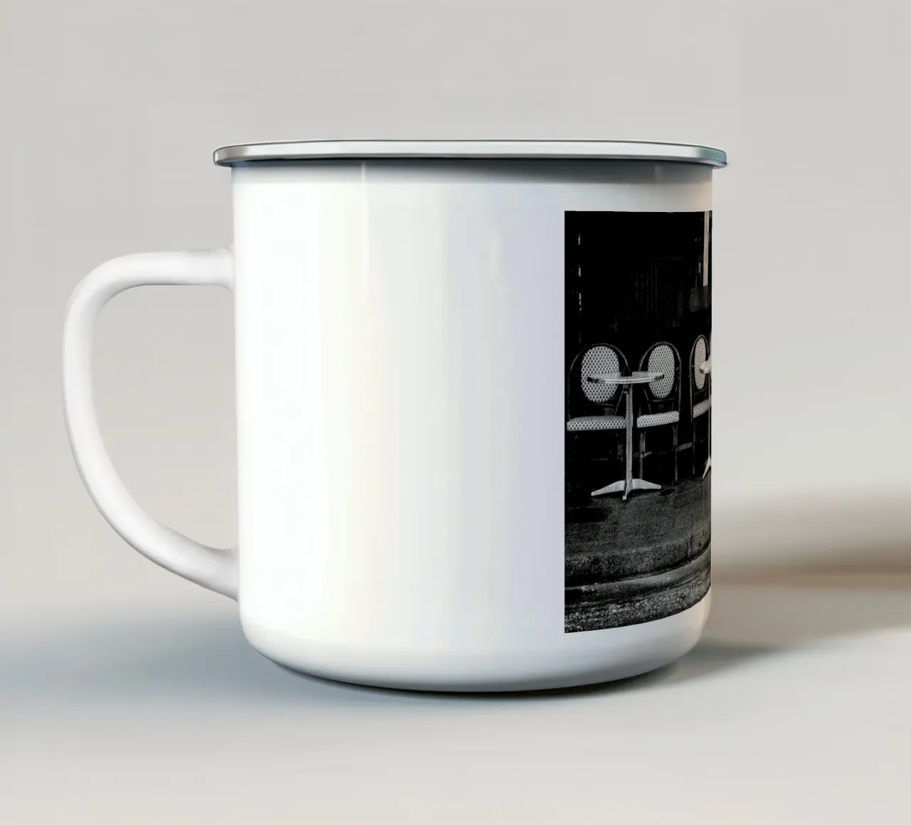 Ready for Use Emaille Tasse von Sophie Etchart