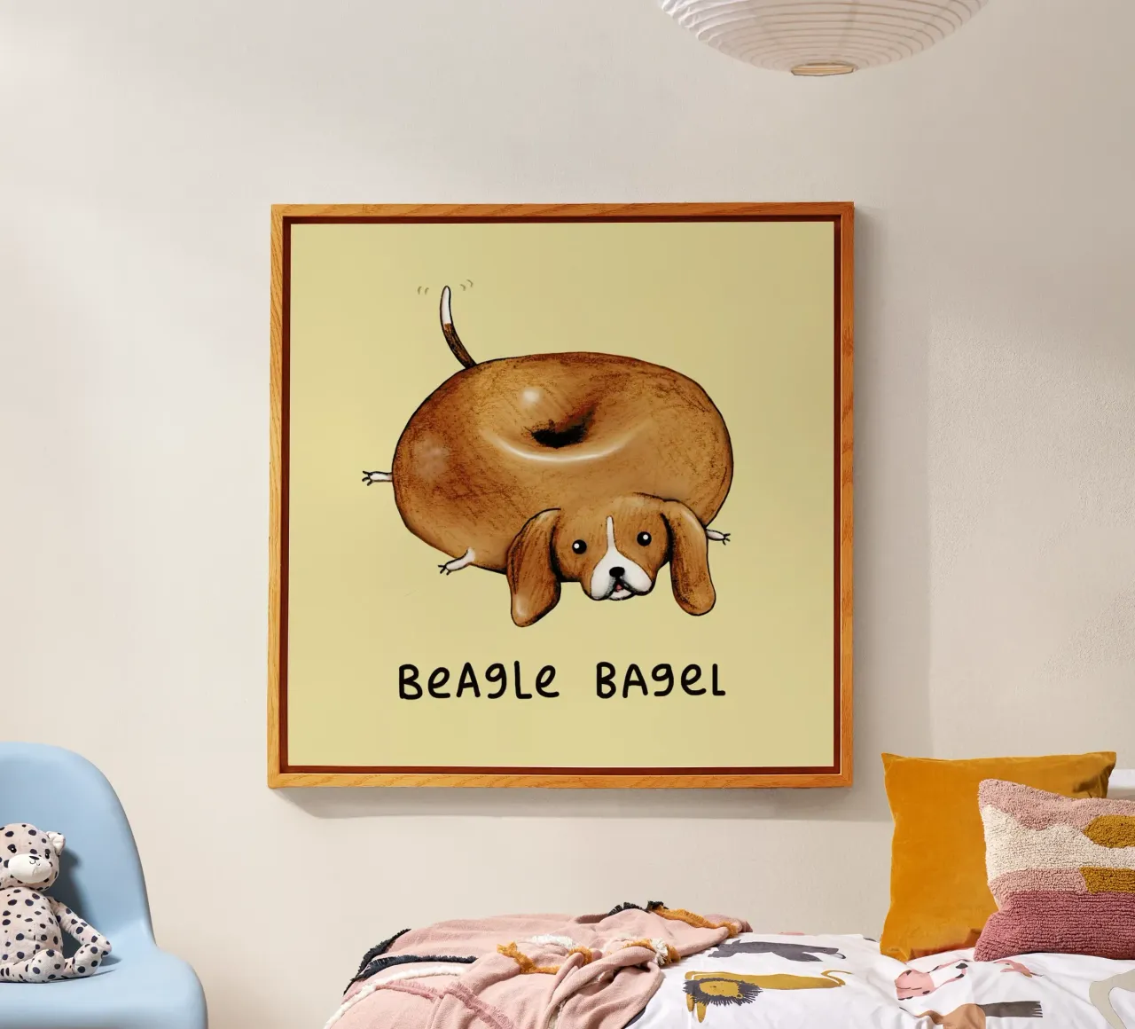 Beagle Bagel plexiglass da Sophie Corrigan